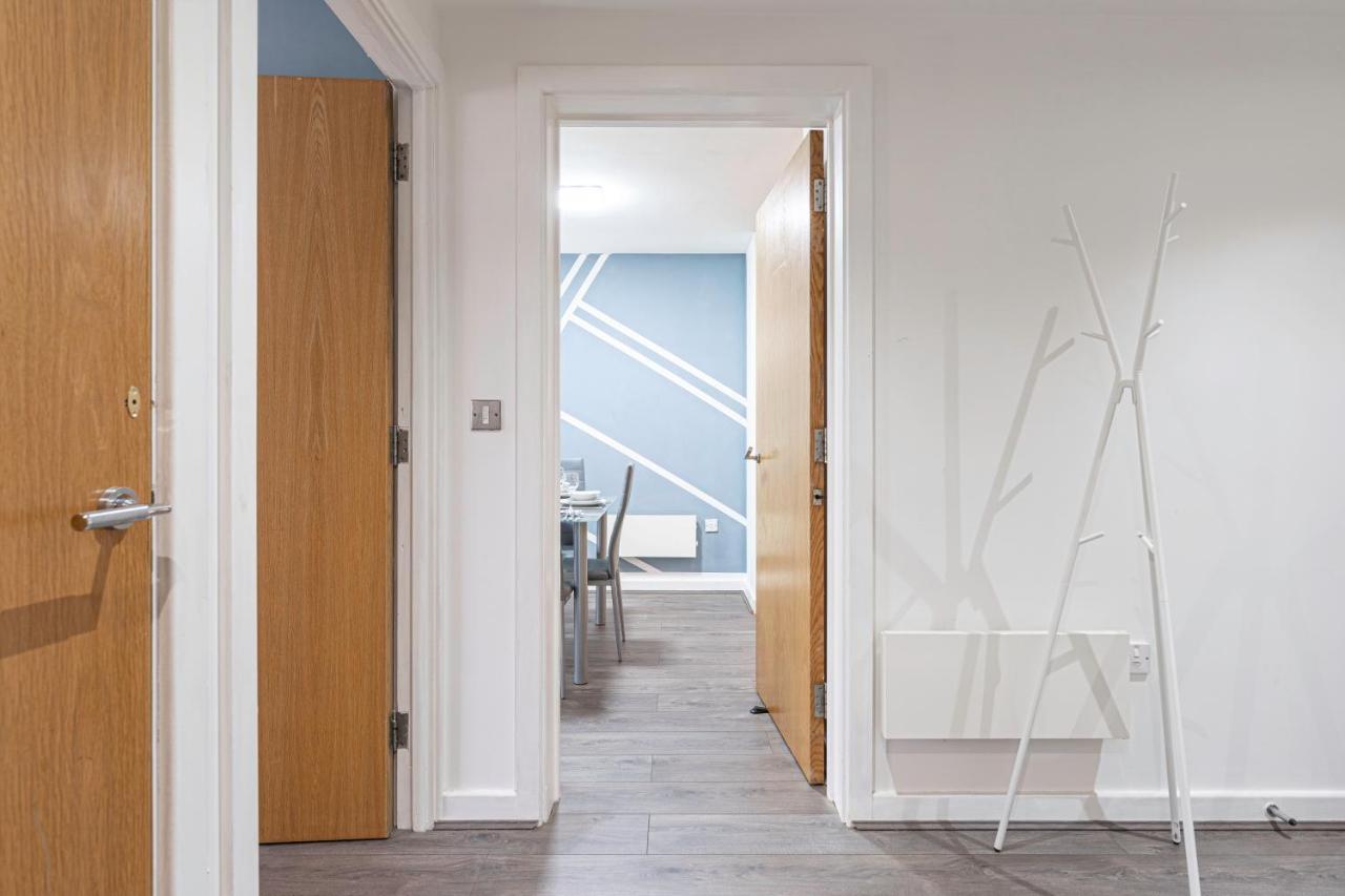 Jkg Property Solutions Presents Cosy City Apartment Κόβεντρι Εξωτερικό φωτογραφία