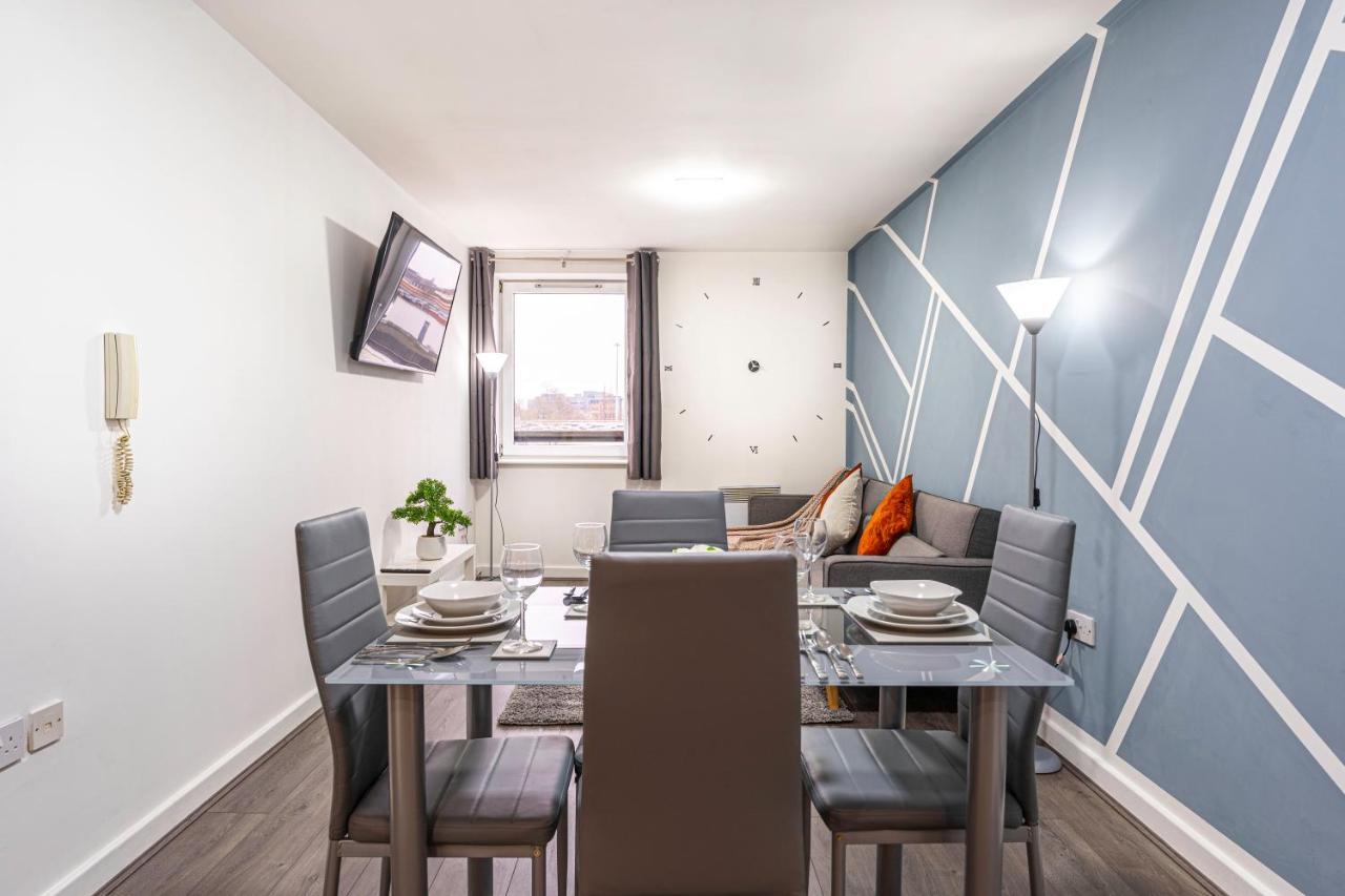 Jkg Property Solutions Presents Cosy City Apartment Κόβεντρι Εξωτερικό φωτογραφία